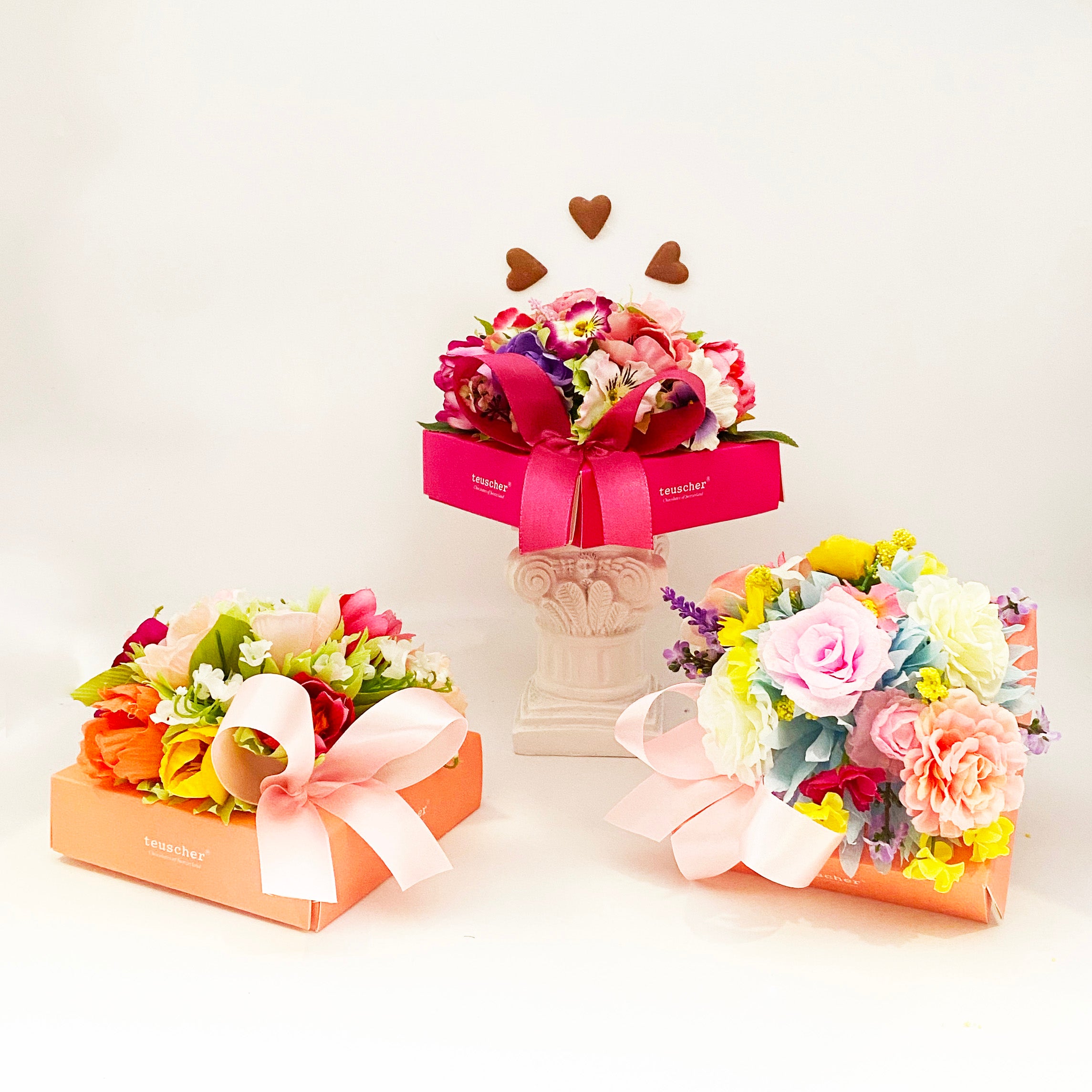 Valentine's Day Floral Box (16 Truffles)
