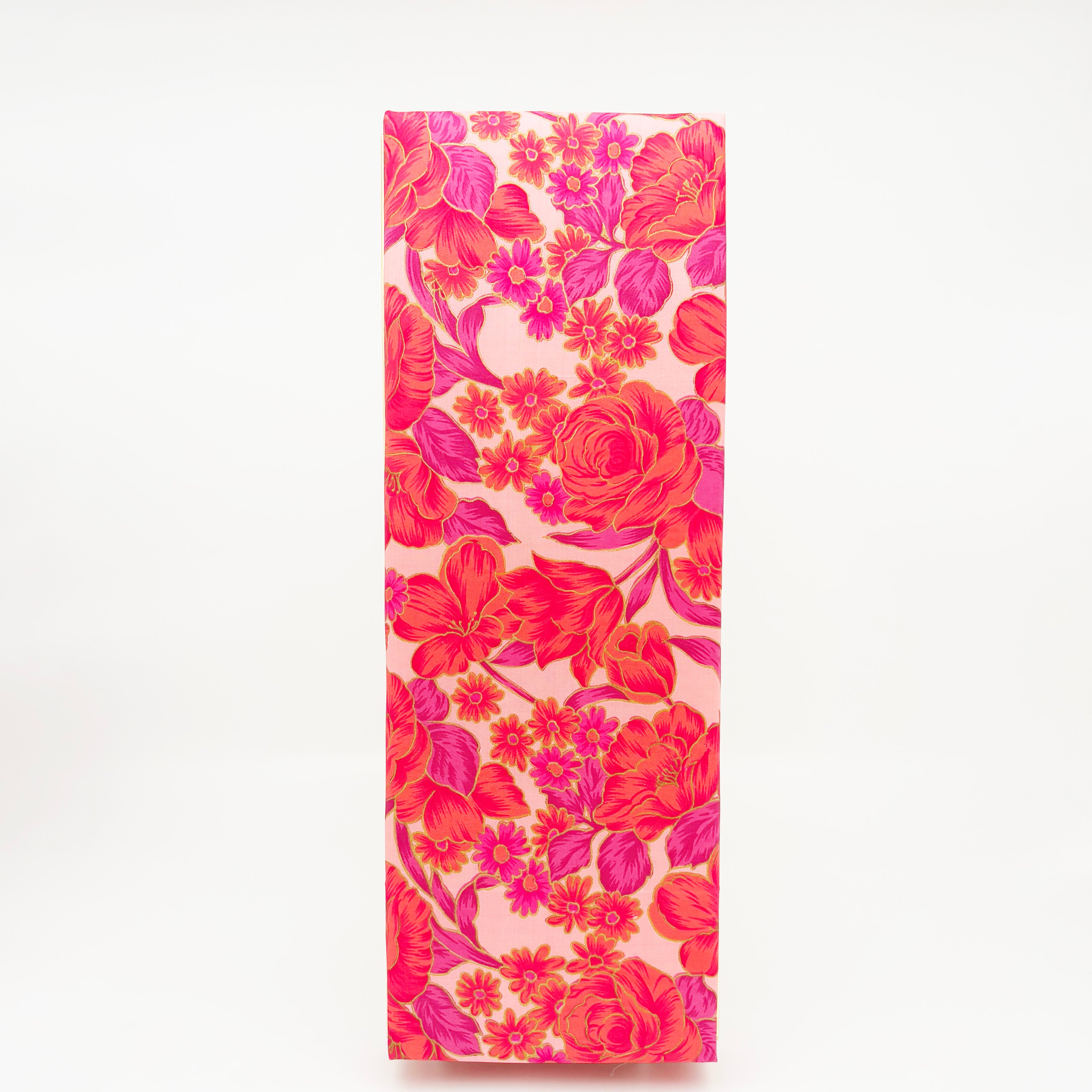 48 Piece Rose Garden Silk Box
